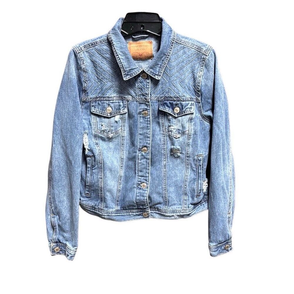 Amethyst Jeans Women’s Distressed Denim Jean Jacket Size Large